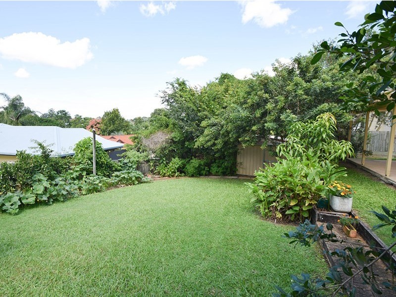 12 Birdwood St, Burnside QLD 4560