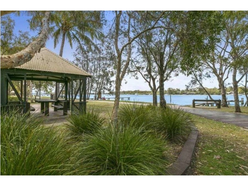 1/29 Ann St, Noosaville QLD 4566