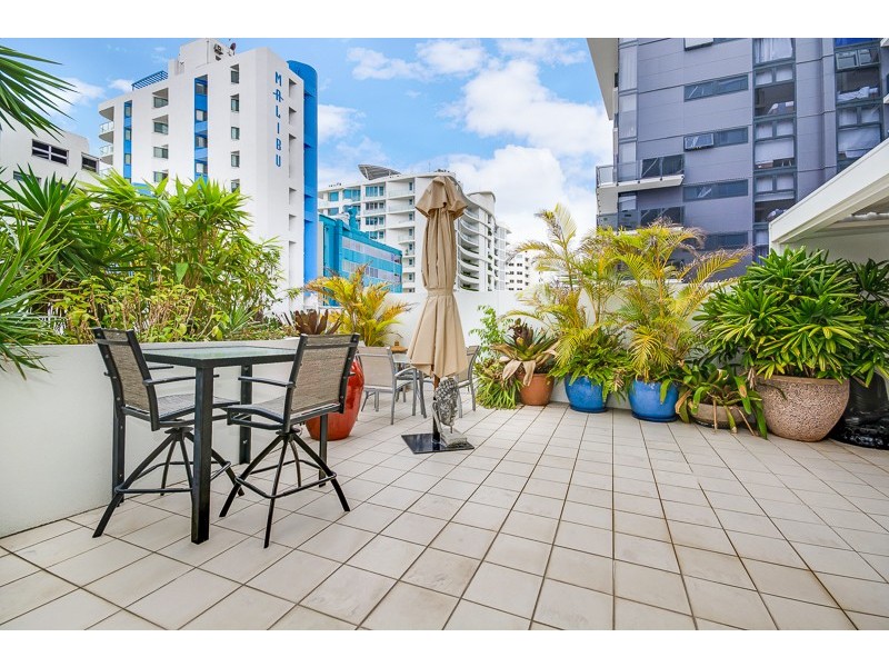 205/29 First Avenue, Mooloolaba QLD 4557