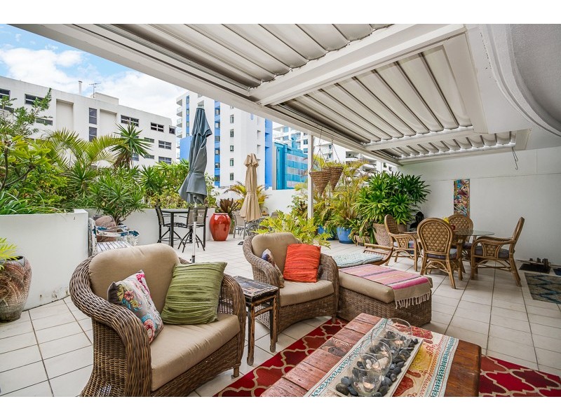 205/29 First Avenue, Mooloolaba QLD 4557
