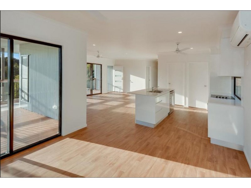 5 Jane Ct, Nambour QLD 4560