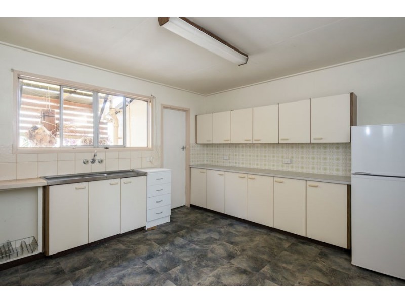 9 Warre Street, Maroochydore QLD 4558
