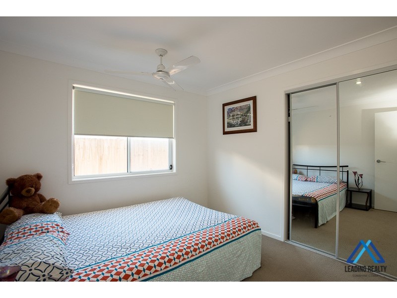 8 Capri St, Caloundra West QLD 4551