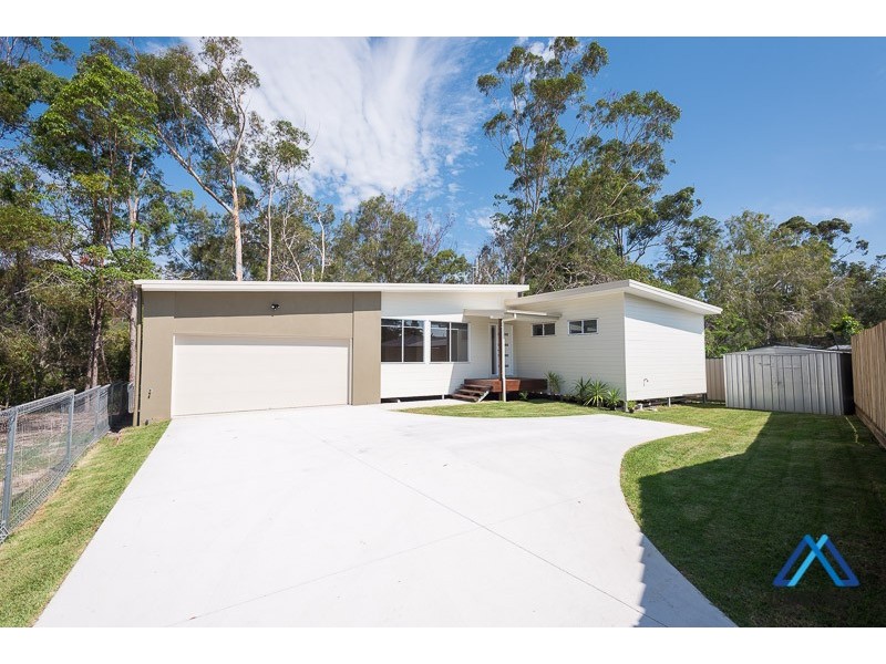 33B Lurnea Cres, Mountain Creek QLD 4557