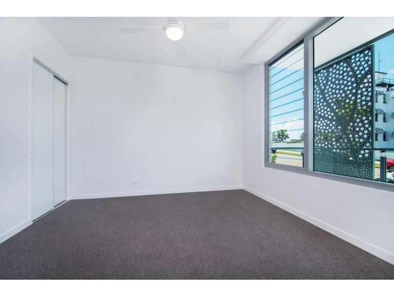 7 Elysee 18 Edward Street, Alexandra Headland QLD 4572