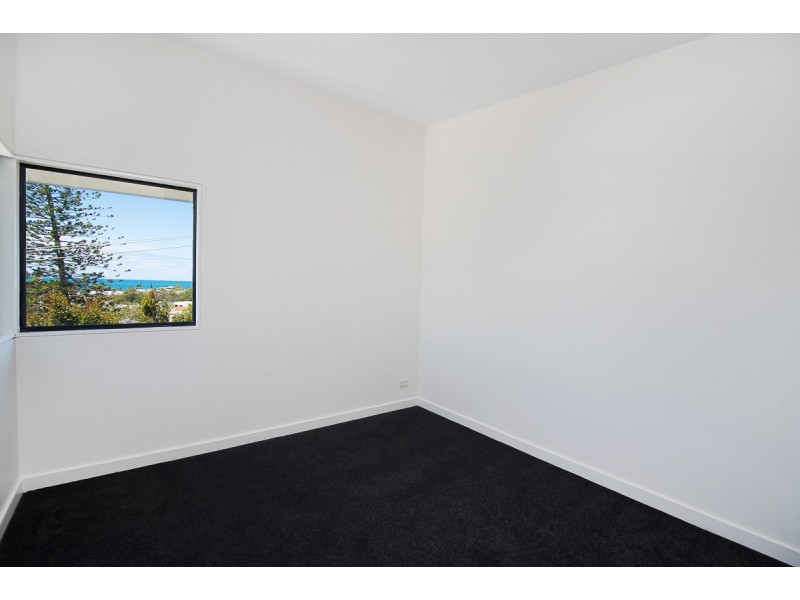 2 Kawana Street, Alexandra Headland QLD 4572