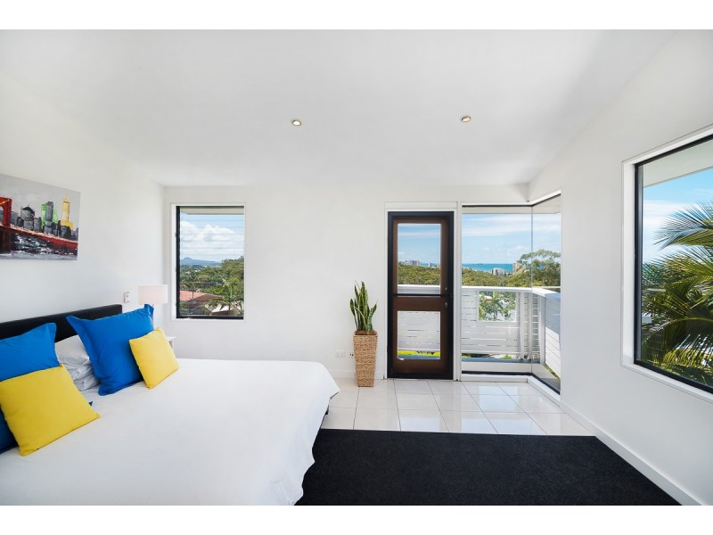 2 Kawana Street, Alexandra Headland QLD 4572