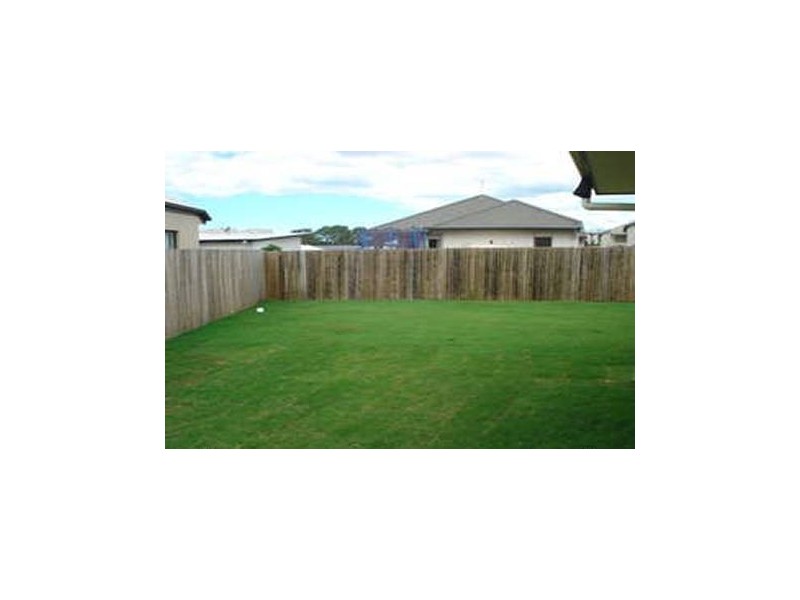 13 Tuckeroo Dr, Meridan Plains QLD 4551