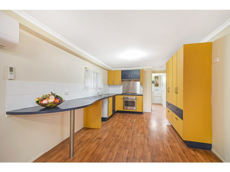 73 Peachester Rd, Beerwah QLD 4519