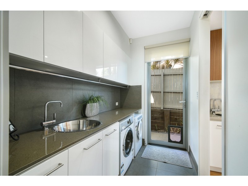 2/39 Janet St, Alexandra Headland QLD 4572