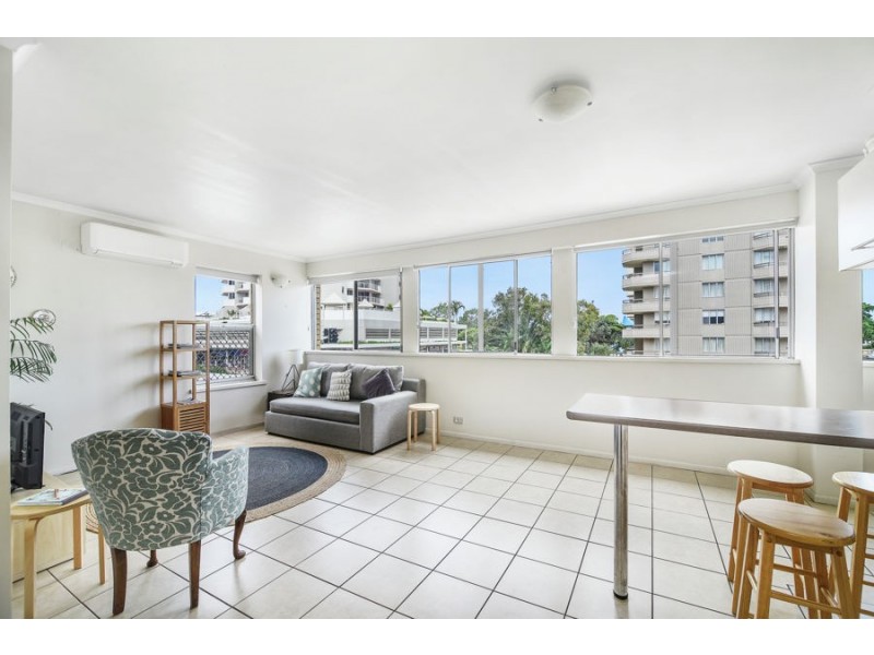 7/26 River Esplanade, Mooloolaba QLD 4557