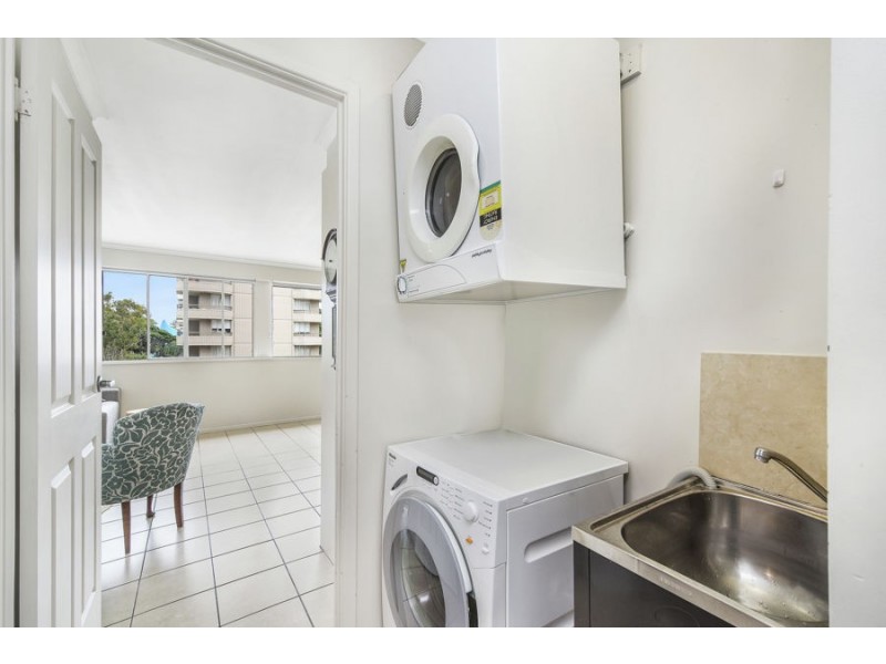 7/26 River Esplanade, Mooloolaba QLD 4557
