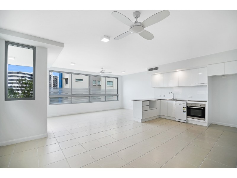 205/21 Douglas Street, Mooloolaba QLD 4557