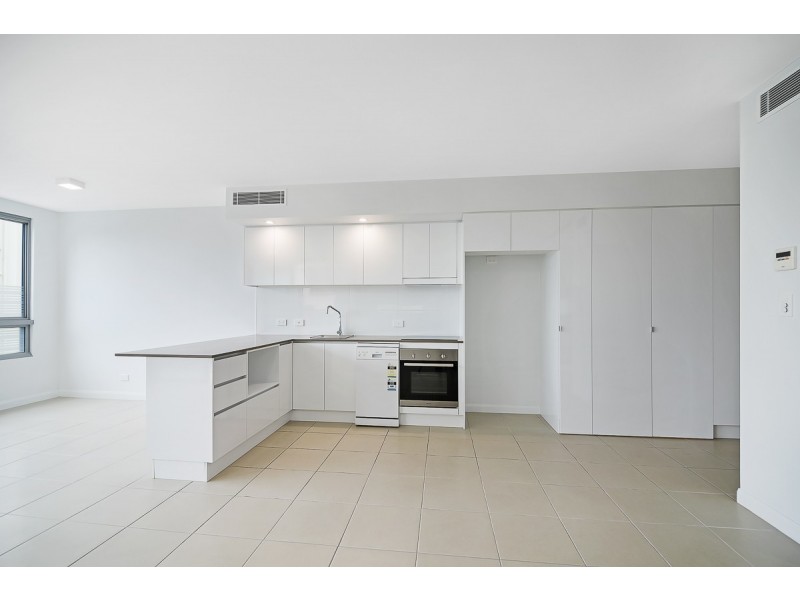 205/21 Douglas Street, Mooloolaba QLD 4557