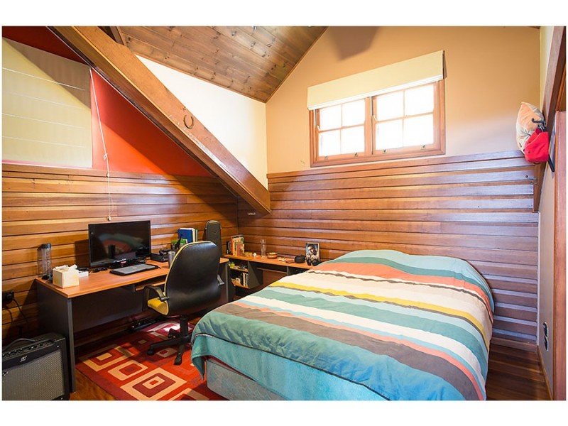 401 Mountain View Rd, Maleny QLD 4552