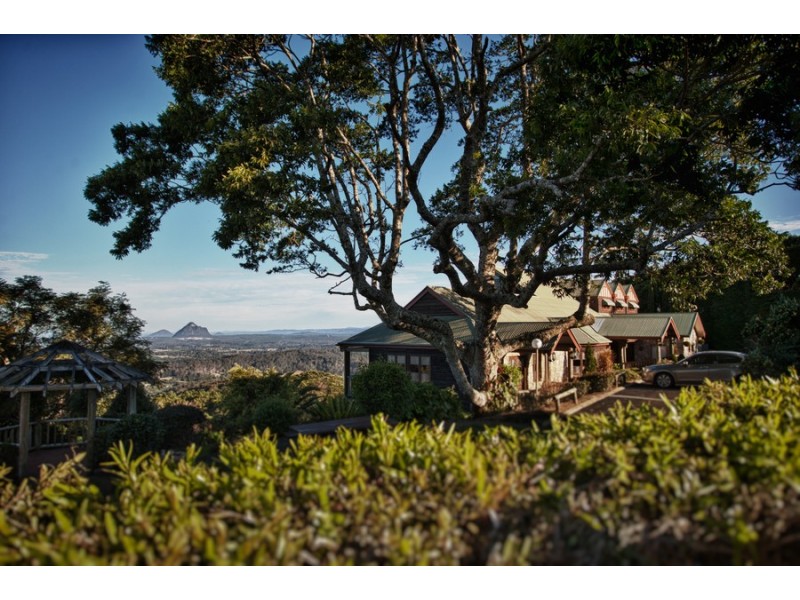 401 Mountain View Rd, Maleny QLD 4552