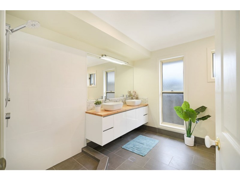 45-47 Mountain Creek Road, Mountain Creek QLD 4557