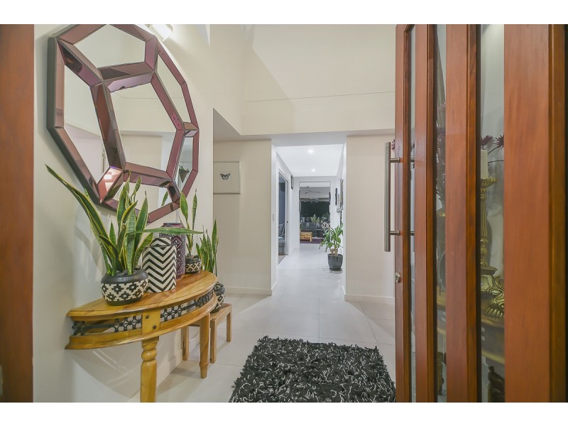 23 Apple Gum Place, Palmview QLD 4553
