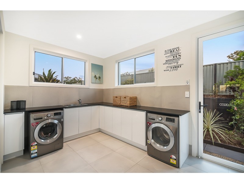 23 Apple Gum Place, Palmview QLD 4553