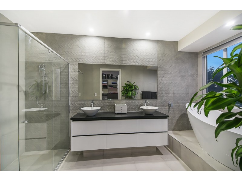 23 Apple Gum Place, Palmview QLD 4553