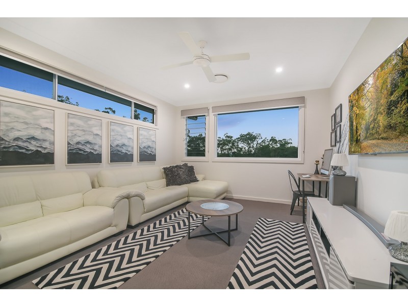 23 Apple Gum Place, Palmview QLD 4553