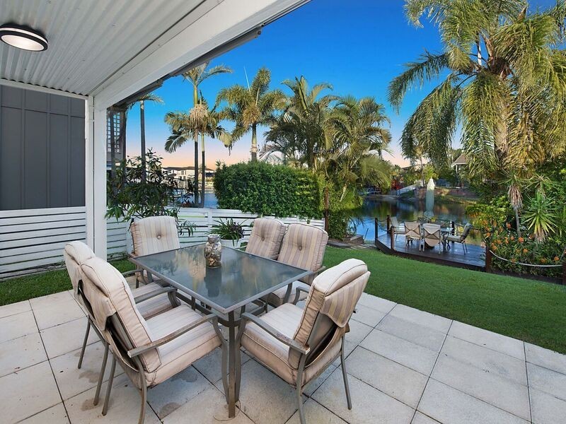 3/2-4 Admirals Ct, Mooloolaba QLD 4557