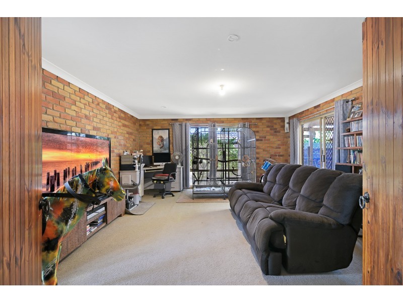 37 Currimundi Road, Currimundi QLD 4551