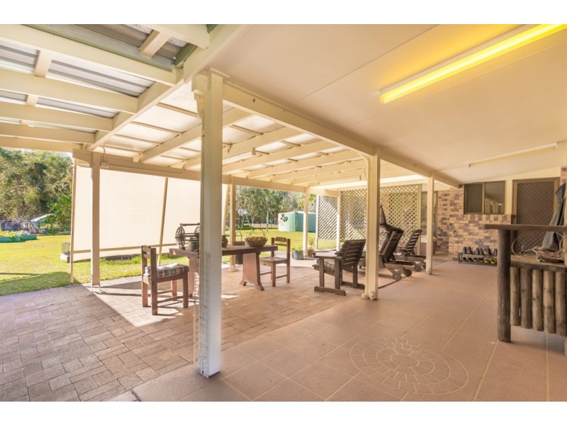 20 McConachy Rd, Elimbah QLD 4516