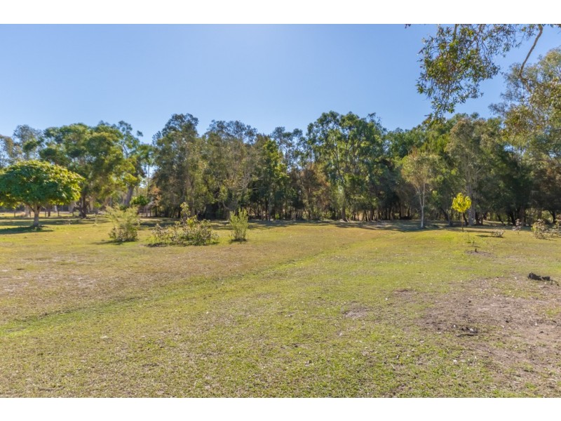20 McConachy Rd, Elimbah QLD 4516