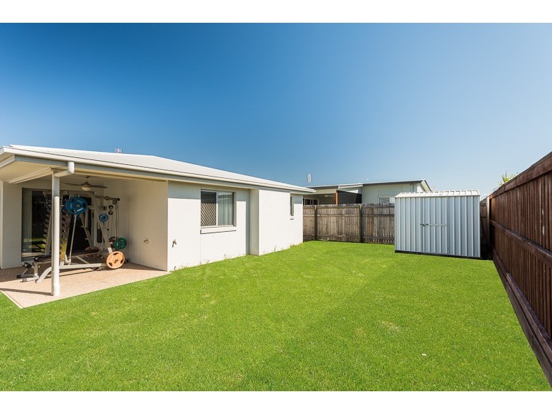12 Curtis St, Mountain Creek QLD 4557