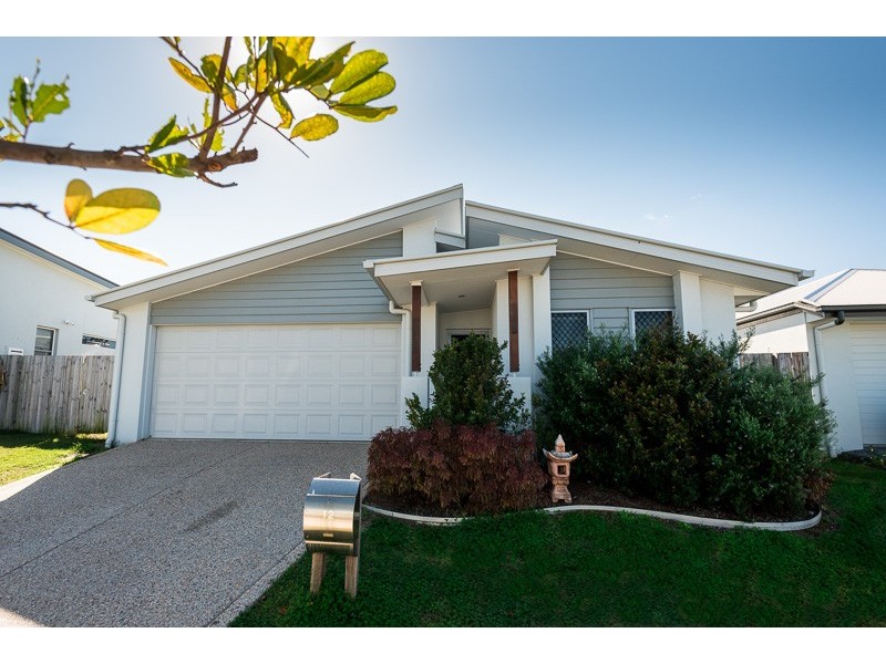 12 Curtis St, Mountain Creek QLD 4557
