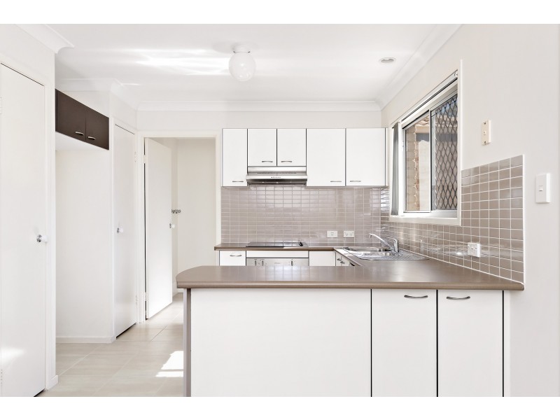 2/14 Blyth Rd, Murrumba Downs QLD 4503