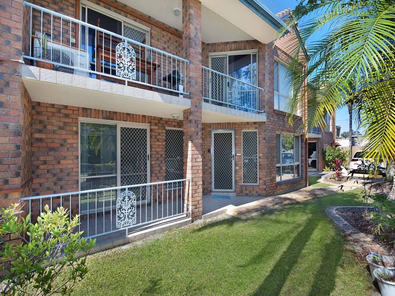 2/19 Muraban Street, Mooloolaba QLD 4557