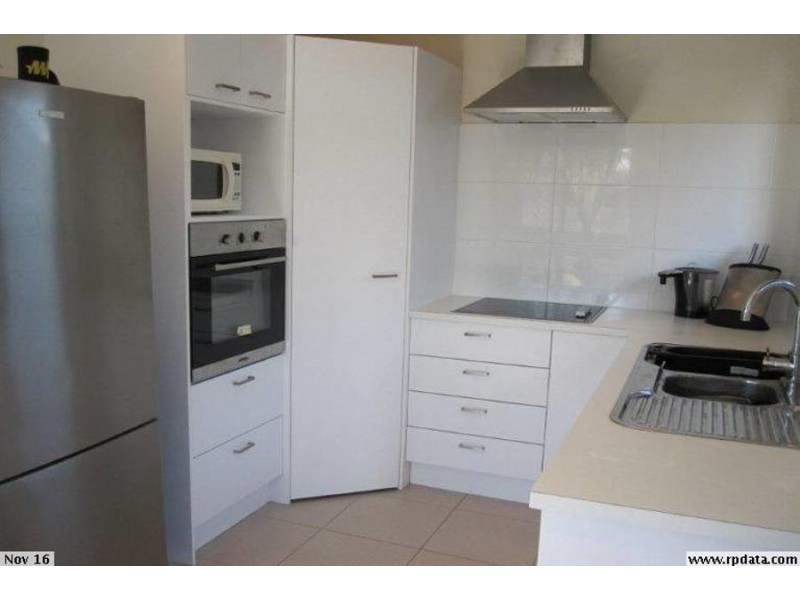 1 34 Croydon Avenue, Currimundi QLD 4551