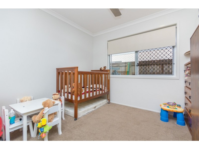 35 Dickson Crescent, North Lakes QLD 4509