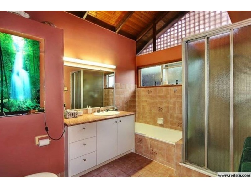 26 Satinay Street, Mountain Creek QLD 4557