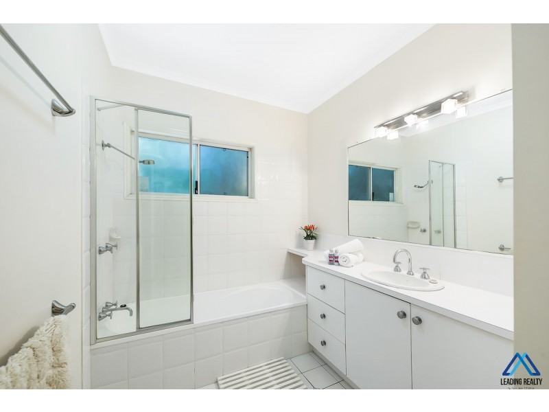 8a Gwynore Ct, Buderim QLD 4556