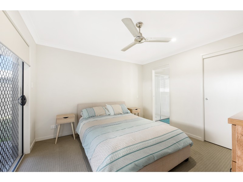15 Teal St, Caloundra West QLD 4551