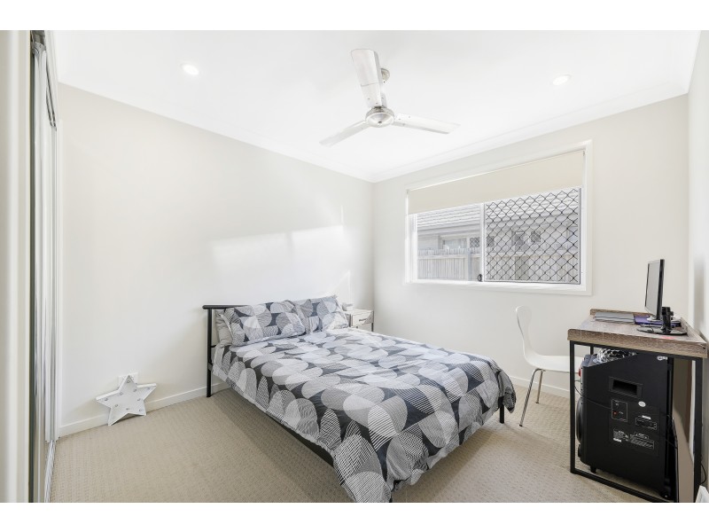 15 Teal St, Caloundra West QLD 4551
