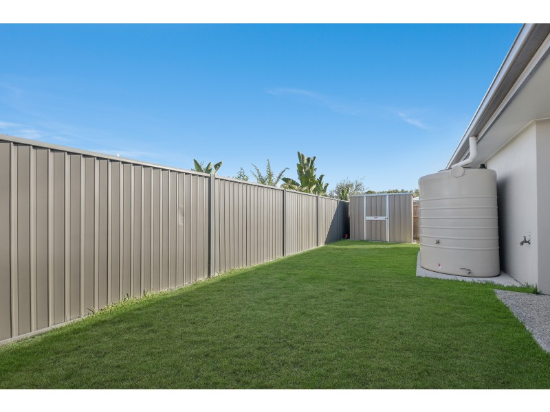 15 Teal St, Caloundra West QLD 4551