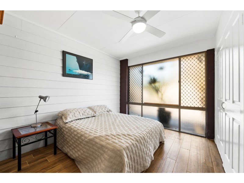 39 Balyata Crescent, Mooloolaba QLD 4557