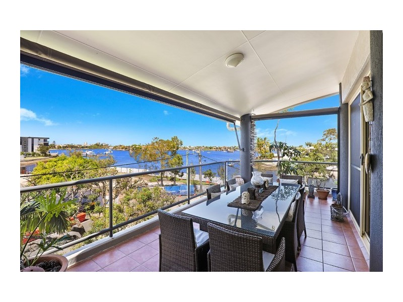 2/7 Bindaree Crescent, Mooloolaba QLD 4557