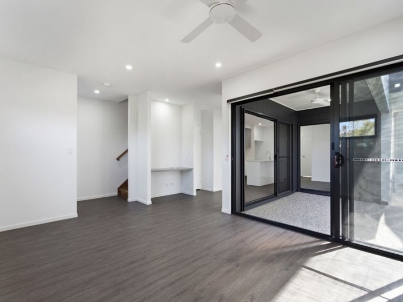 11 Claremont Drive, Maroochydore QLD 4558