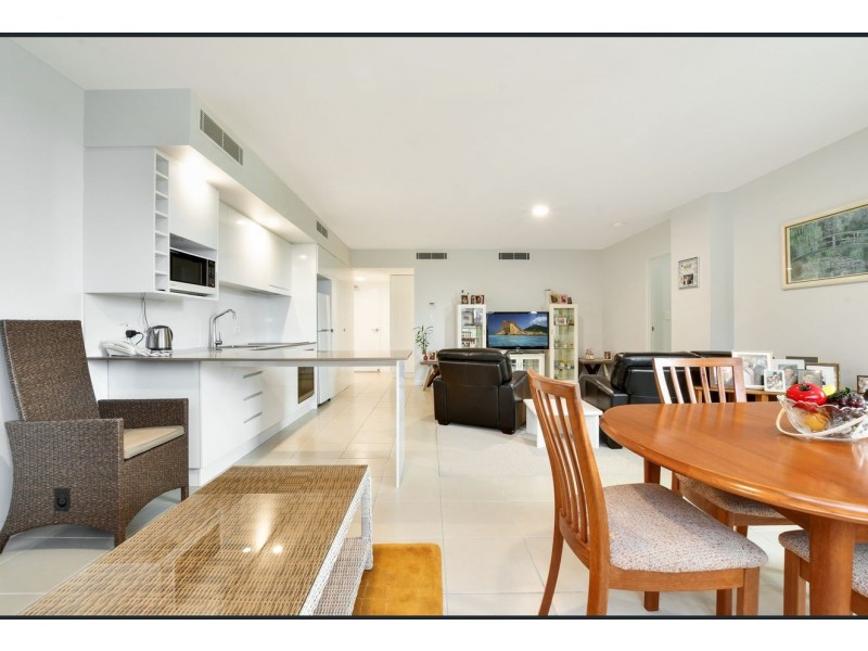 201/21 Douglas Street, Mooloolaba QLD 4557