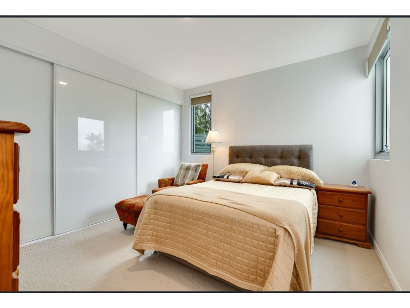 201/21 Douglas Street, Mooloolaba QLD 4557