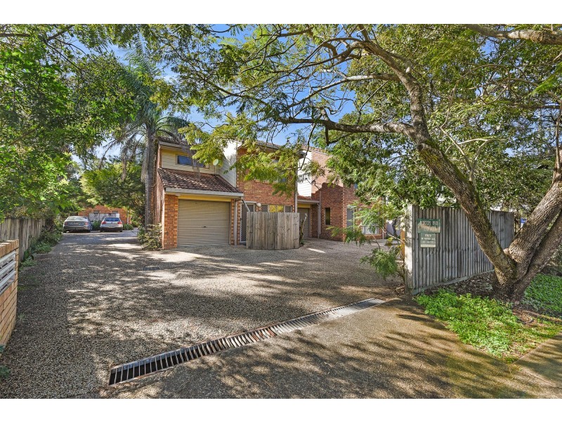 2/10 Mungar St, Maroochydore QLD 4558