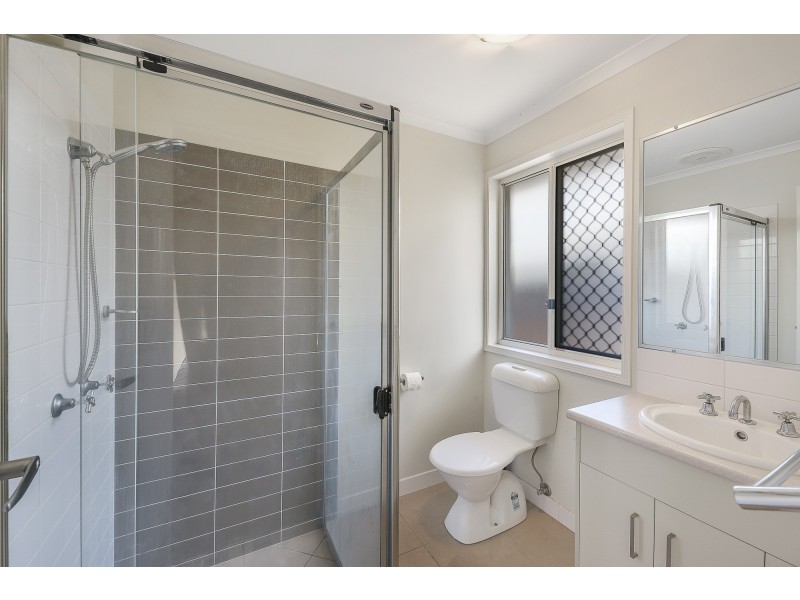 4 Mansell St, Meridan Plains QLD 4551