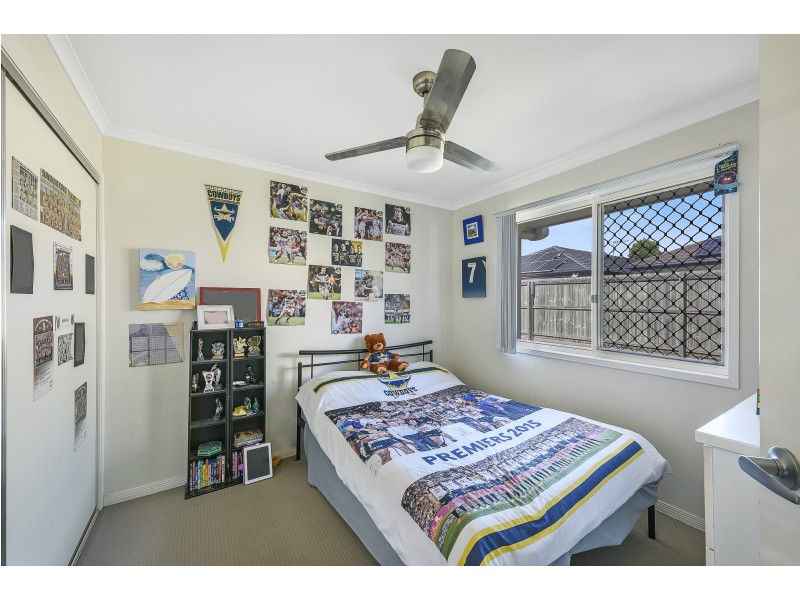 4 Mansell St, Meridan Plains QLD 4551