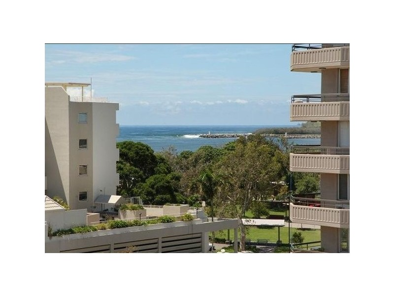 62/32 River Esplanade, Mooloolaba QLD 4557