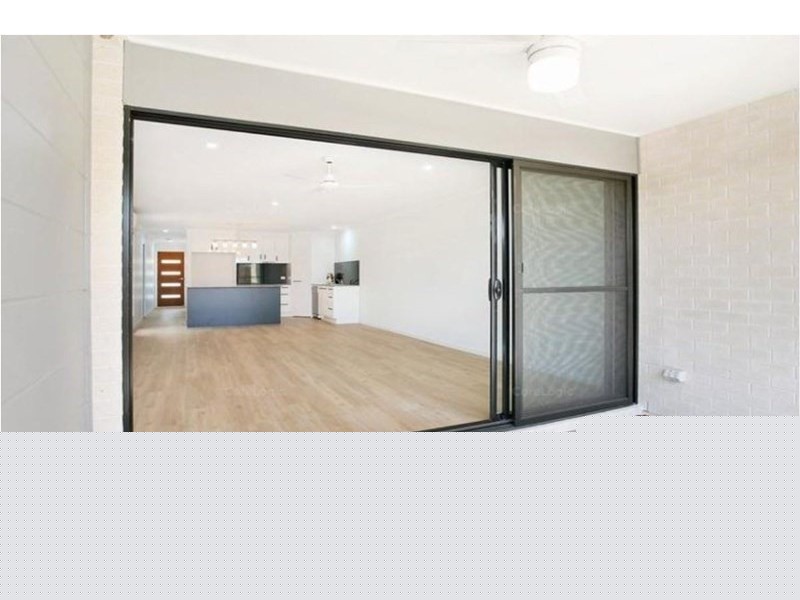 1/52 Amber Drive, Caloundra West QLD 4551